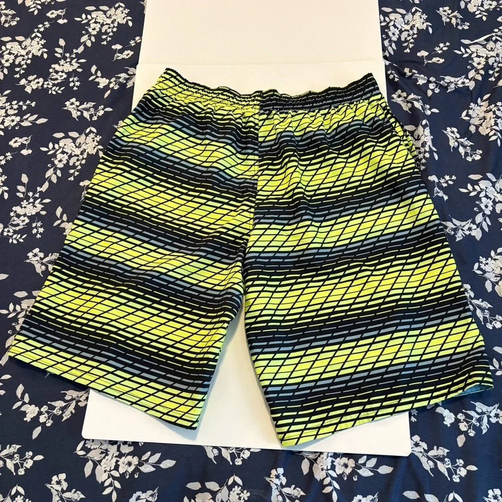 Nike Men's Swim‎ Trunks – XL – Neon Yellow / Green